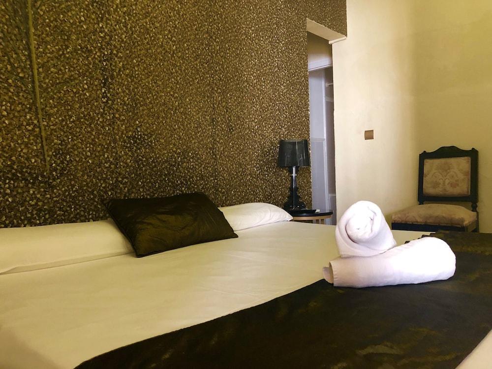 Hotel Medium Sitges 1883 Экстерьер фото